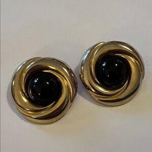 Norma Jean vintage Gold-Tone Swirl Earrings with Black Center Clip 1 3/4